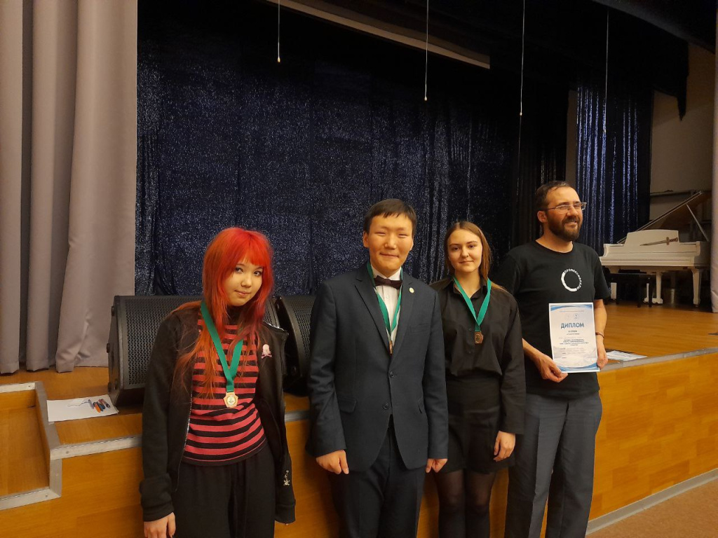 photo_5235447851612050080_y.jpg photo_5235447851612050080_y.jpg